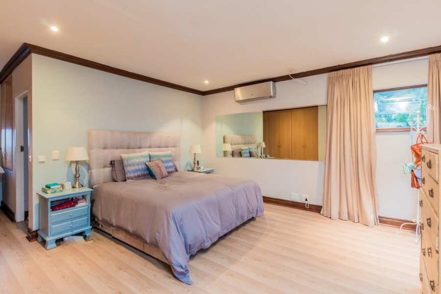 4 Bedroom Property for Sale in Newlands Western Cape
